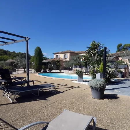 Maison d'hôtes Résidence Les Peupliers 2*