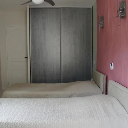 Résidence Les Peupliers Maison d'hôtes 2*