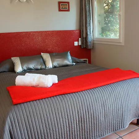 Maison d'hôtes Résidence Les Peupliers 2*